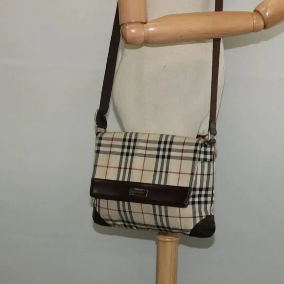 BURBERRY Nova Check Shoulder Bag Nylon Beige Silver Auth hk2950